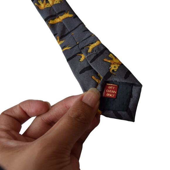 Burlington Vintage Animal Print Silk Tie - Elephant & Tiger Design, Dark Gray - Picture 5 of 7